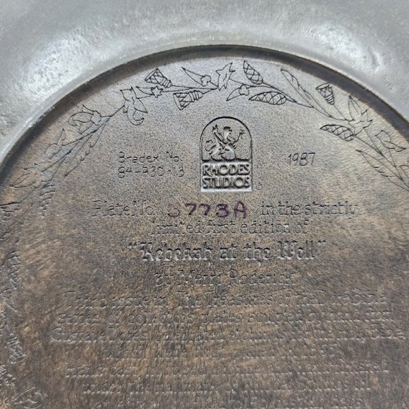 Rhodes Studios Rebekah at the Well 3D Plate w COA 3773A Bronze 8 in VTG 1987 - Picture 8 of 16